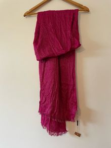 Gallery pink scarf New