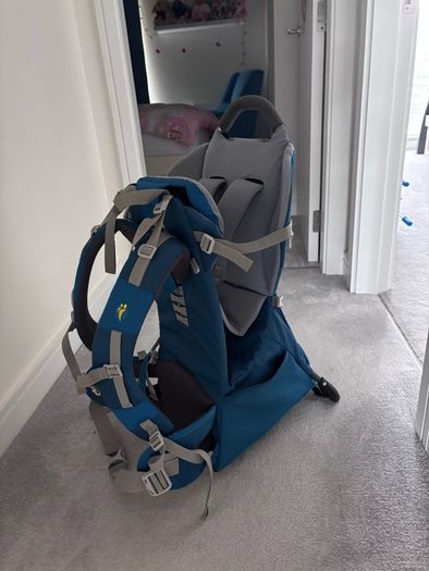 child carrier- little life adventure S2