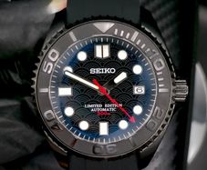 Dark Wave - Stealth Custom - Seiko Automatic