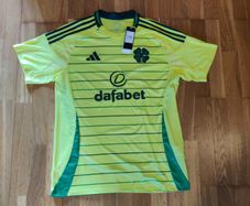 Celtic jersey (XL)