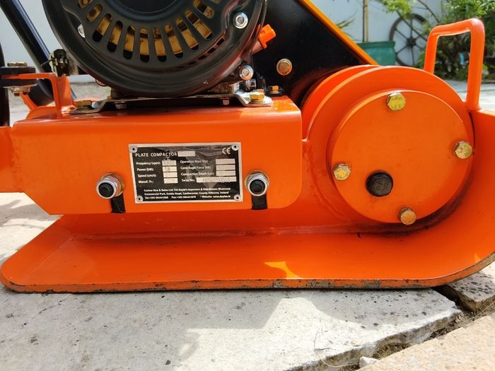 12" Plate Compactor
