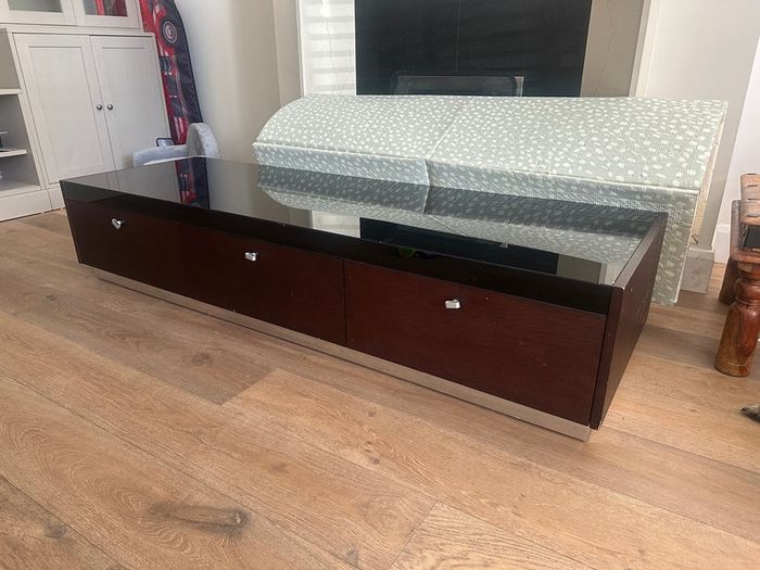 TV Unit