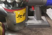 dyson vac
