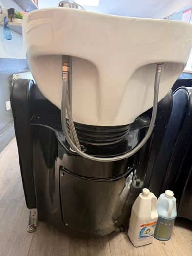 Hair Salon Equipment / Furniture