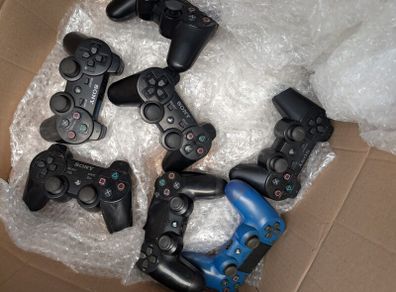 PS3 / Ps4 Controller lot