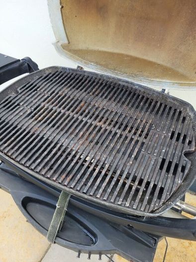 Weber Q200