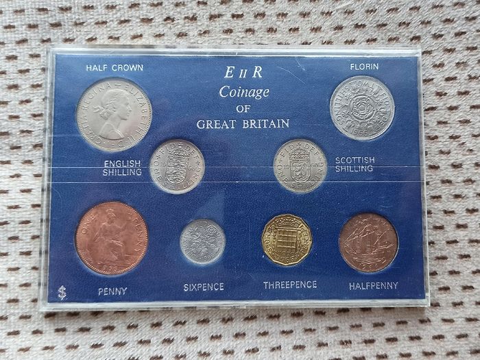 E II R Coinage of Great Britain Coin Set 1966 Queen Elizabeth II