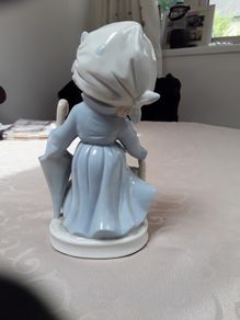 figurines
