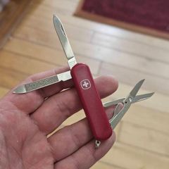 Vintage Discontinued Collectable Wenger Esquire 65mm Swiss Army Knife Keychain tool