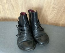 Ladies boots
