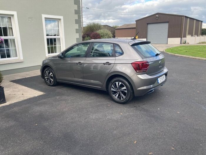 212 polo t Line  5 dr