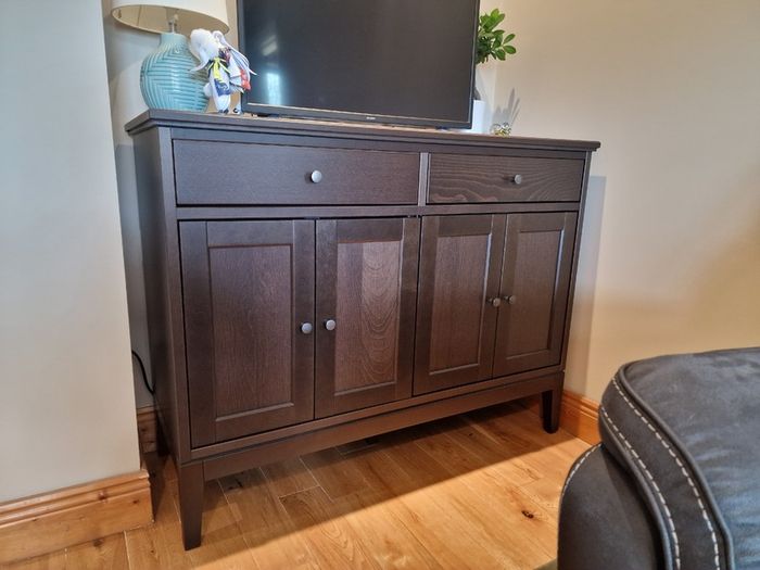 Sideboard / Cabinet