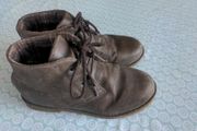 Boys boots