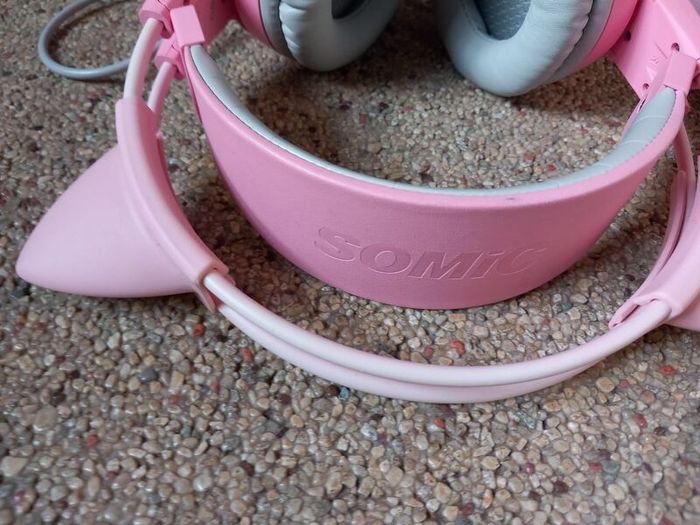 Pink somic headset