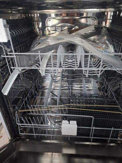 Integrated Dishwasher
