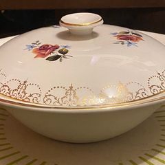 Arklow Pottery taurine, two for forty euros