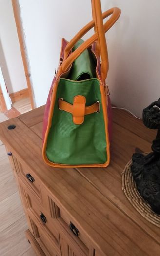 ladies handbag