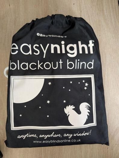 Easy night blackout blind