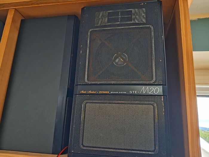 fisher sanyo turntable radio studio standard tac m20