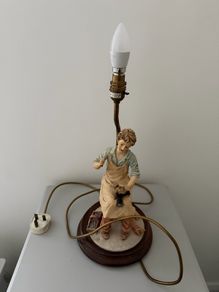 Vintage figurine lamp