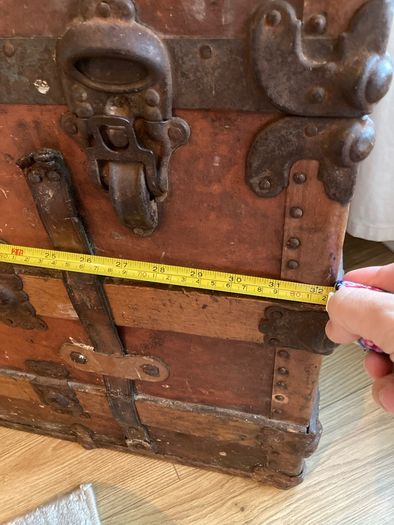 vintage trunk