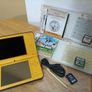 Nintendo DSi XL yellow Image 7