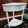 Corner table Image 3