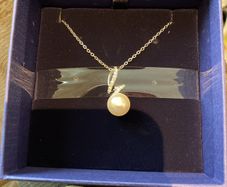 Swarovski pearl pendant