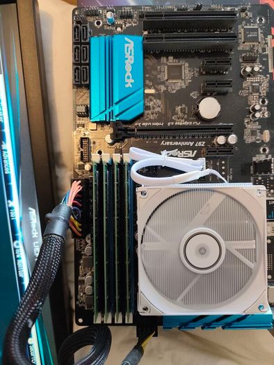 i5-4670k/motherboard/32GB DDR3 combo