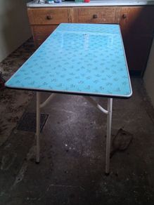 Formica table