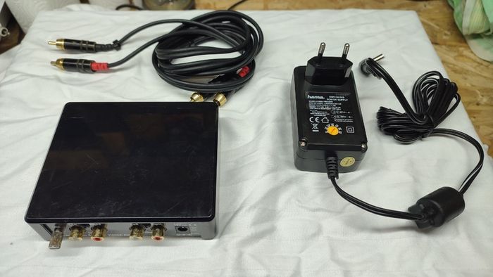 Pro-Ject Phono BOX E, turntable preamplifier. Full set.