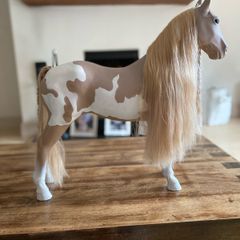 Our Generation Palomino Paint Horse