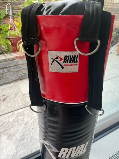 Boxing equipment punch bag