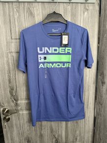 BNWT Under Armour Top - Small