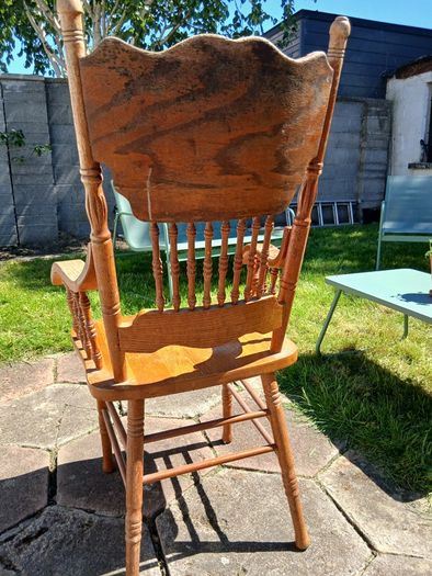 Highback solid chairs (great for upcycling)