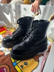 Dr. Martens Jadon II Mono Vegan platforms