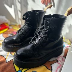Dr. Martens Jadon II Mono Vegan platforms