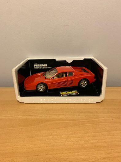 1/18 Burago Model Car Ferrari Testarossa 1984
