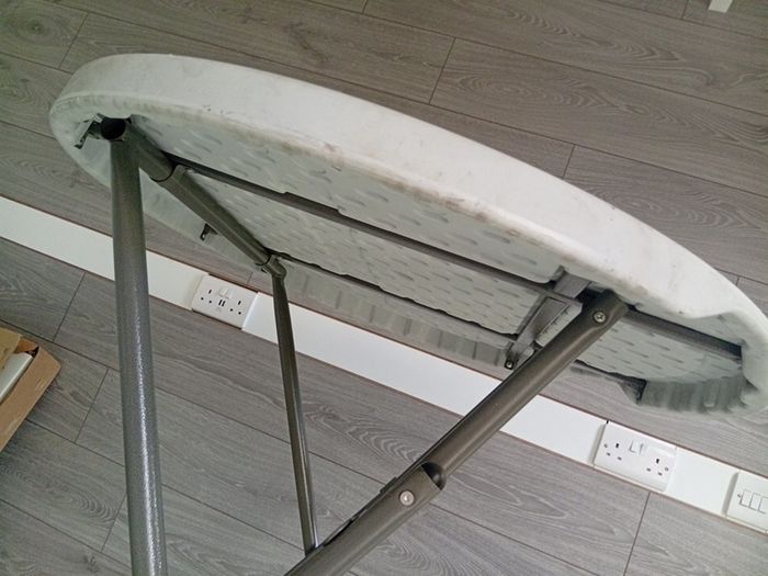 Folding high table