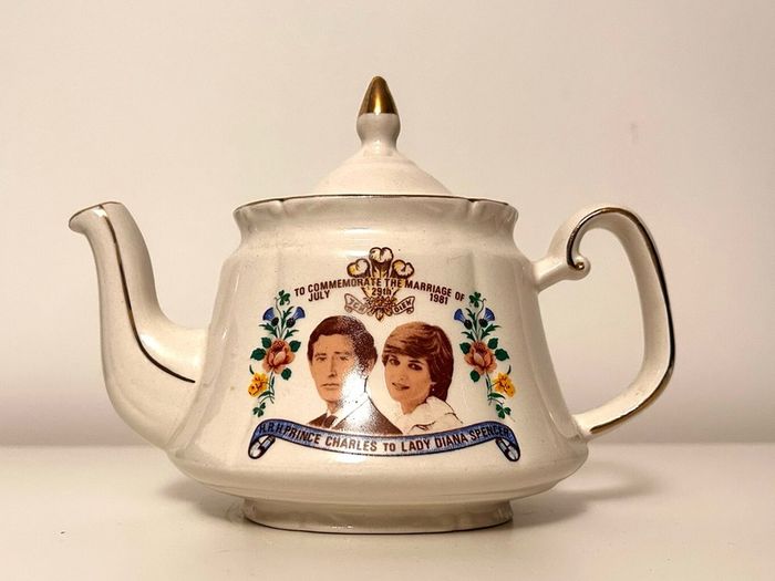 Vintage Teapot Royal Wedding 1981