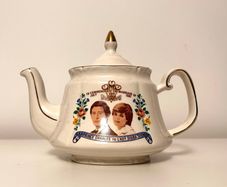 Vintage Teapot Royal Wedding 1981