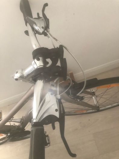 ladies Trek hybrid bike