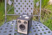 Vintage camera postage possible