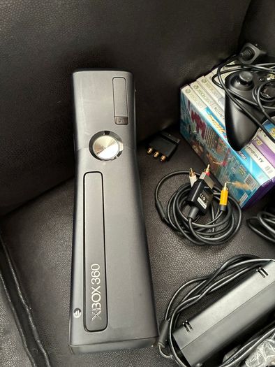 Xbox 360 S