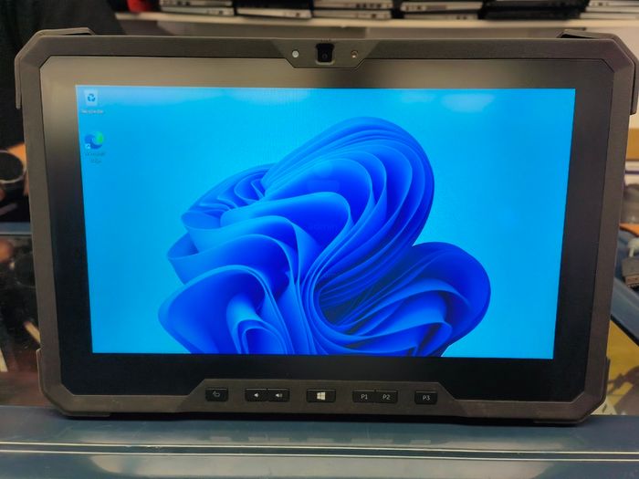 Dell Latitude 7212 Rugged Extreme Tablet 11.6" FHD | Intel i7-7600U 16GB 500GB Windows 11 Pro (Touch)