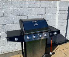 Barbecue 5 burners (gas bottle included)