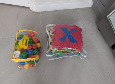 Foam letters and Play balls