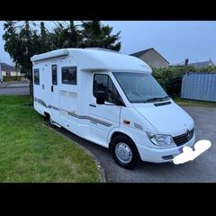 Camper motor home