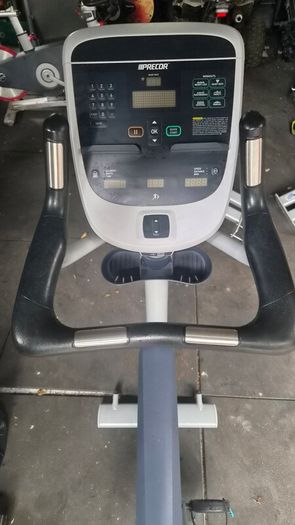 precor 885 upright bikes