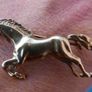 Vintage 375 Gold 9ct Yellow Gold Horse Brooch Image 2